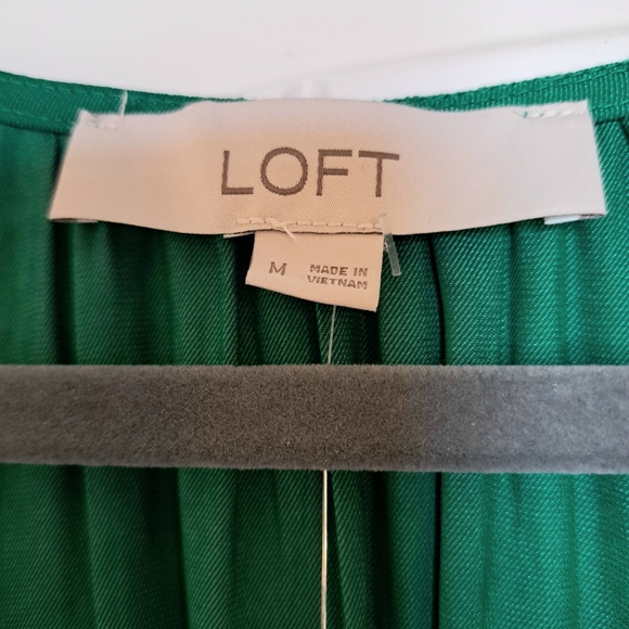 Loft Blouse NWT - Picture 5 of 7